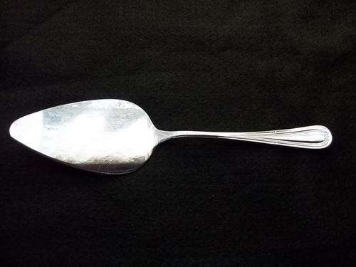 Cake Lifter, Sheffield England