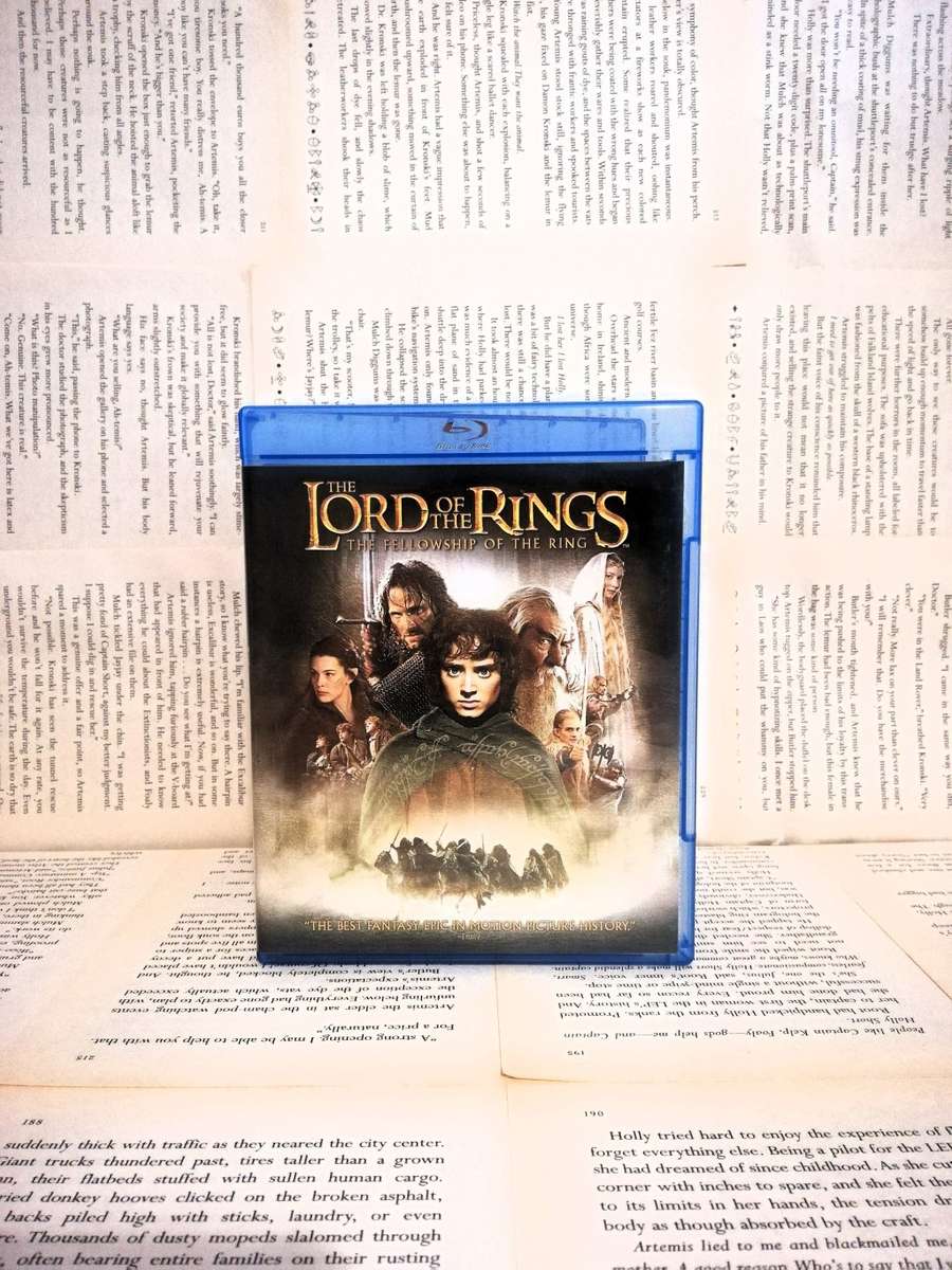 The Lord of The Ring: The Fellowship Of The Ring [Blu-ray]