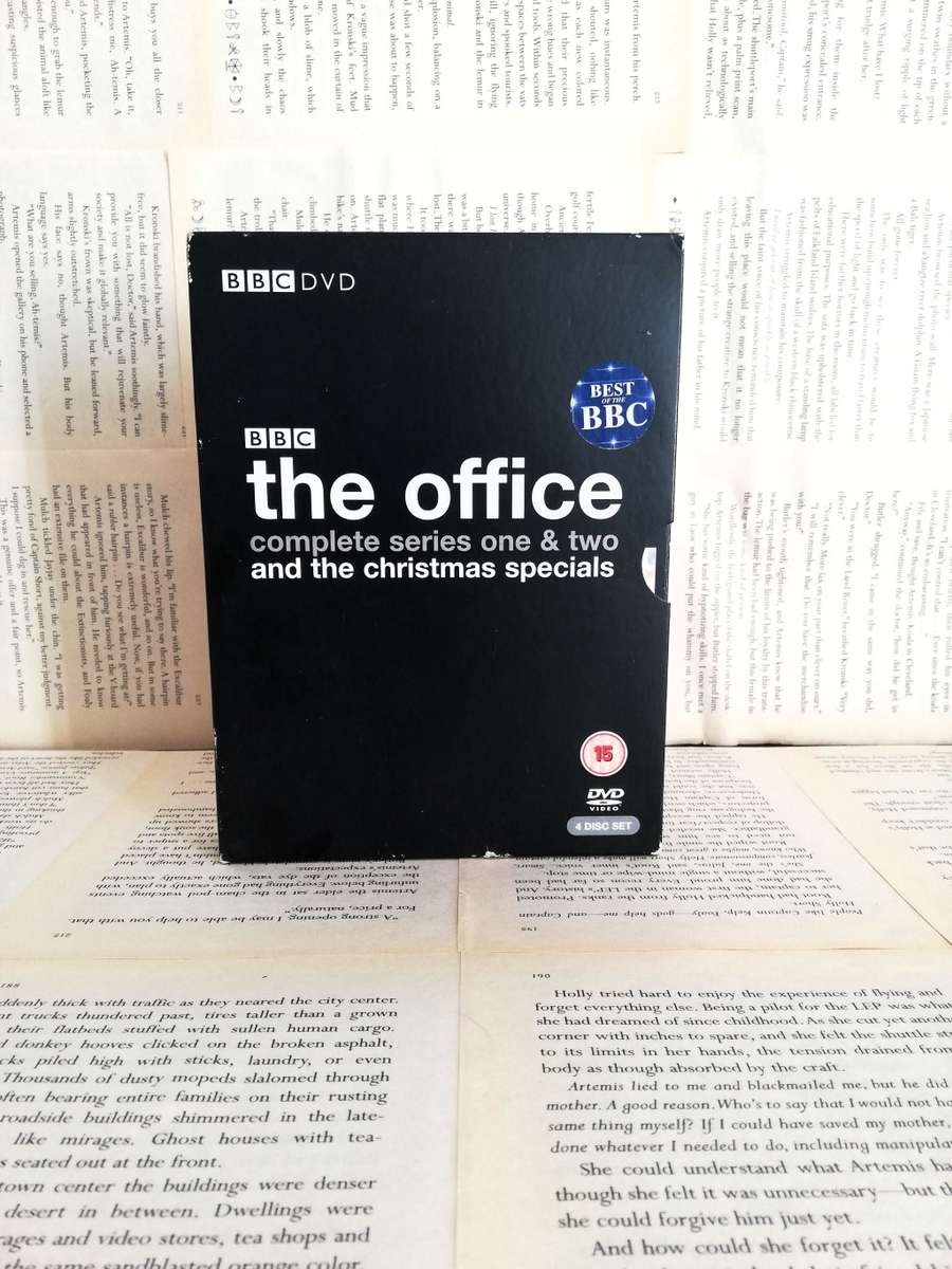 The Office - Complete Series One & Two and The Christmas Specials [DVD]