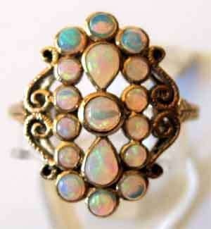 Superb 9ct Solid Gold & Genuine Australian Opals Ring