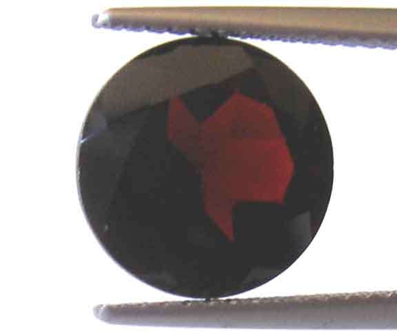10.00 mm round faceted cut Garnet 4.16 cts