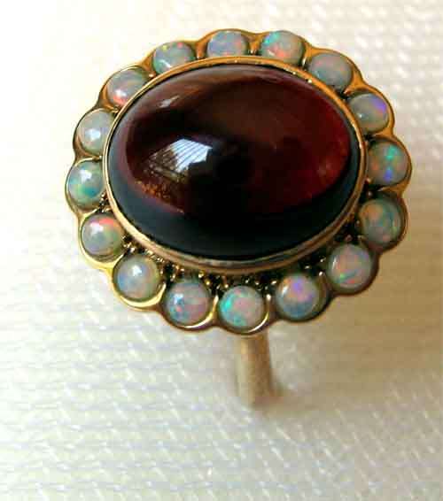 Superb, Huge 9ct. Solid Gold Natural Garnet & Australian Opals Ring
