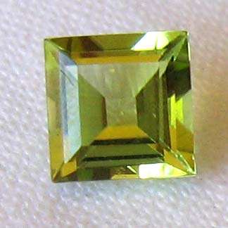 4.50mm Square cut  Peridot , T. W. 0.48 cts