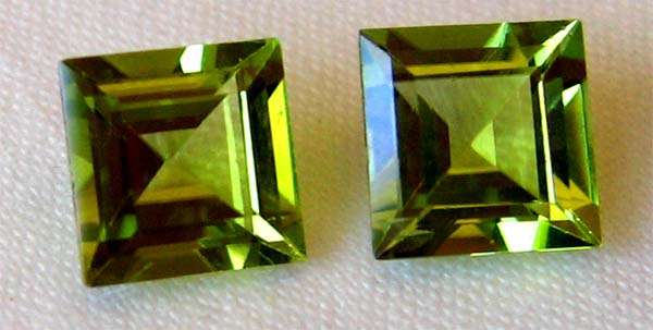 1 lot,  2 pieces of 6.00 x 6.00 mm Princess cut Peridot  ,T. W. 2.02 cts.
