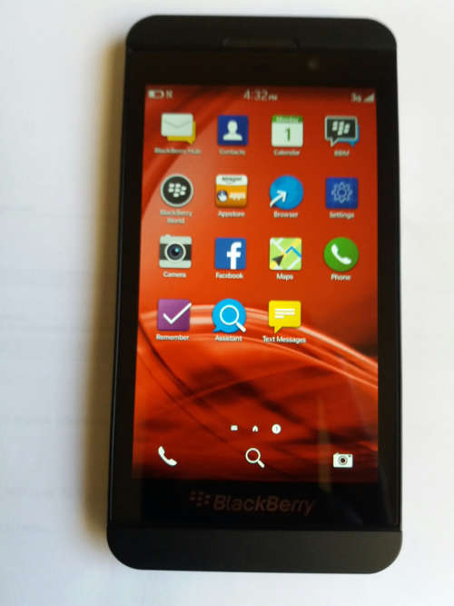 Blackberry Z10 - Basically Like New - Free Sim - Free Airtime - Free Delivery