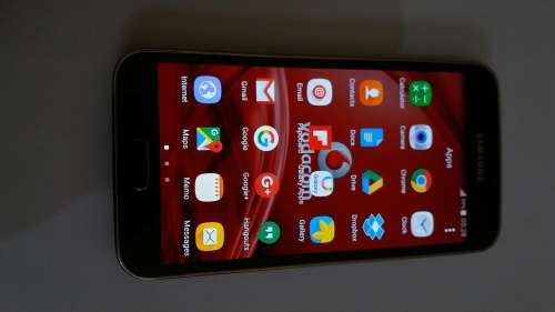 Gold Samsung S5 - Good Condition - Free Delivery - Free New Cover & Glass Protector - Have a Look