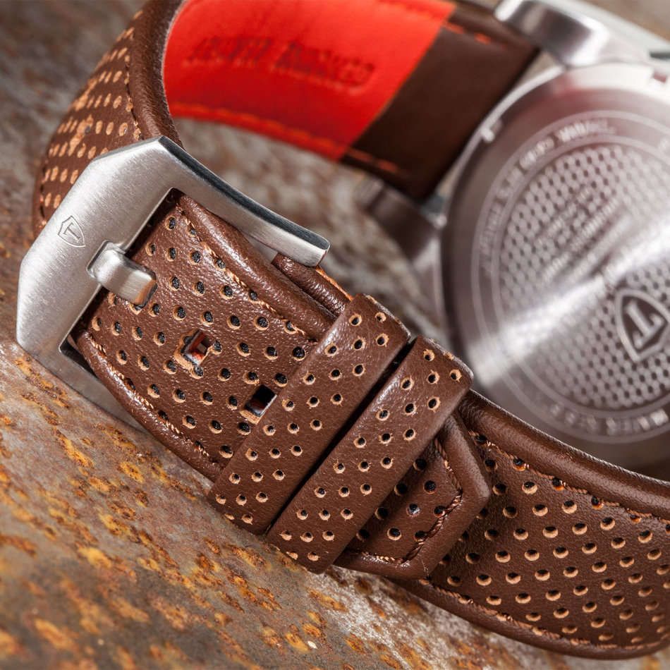 LATE ENTRY I DETOMASO® BUSINESS PUNK MEN JAPANESE QUARTZ DAY/DATE DISPLAY LEATHER STRAP WATCH