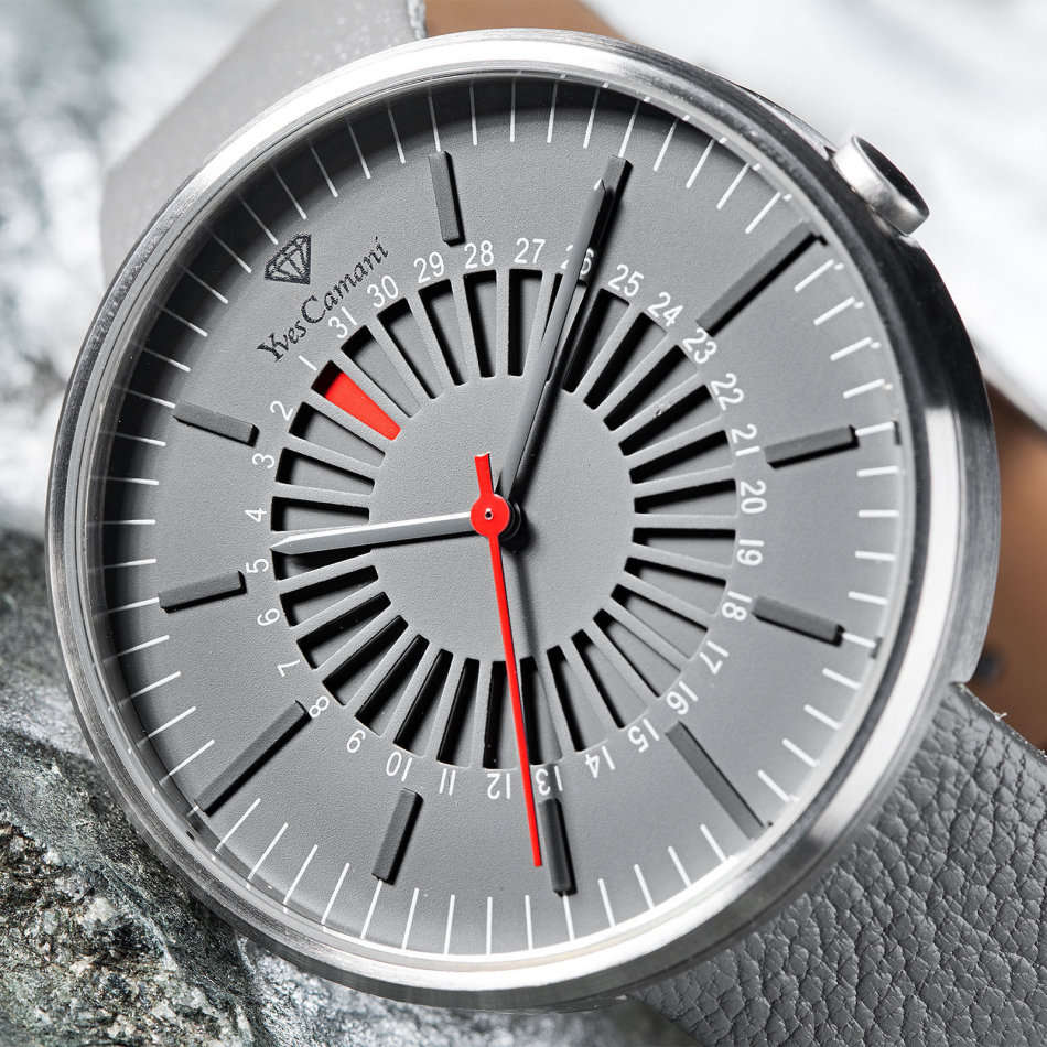 -I GENUINE I EXCLUSIVE I-  YVES CAMANI Morvan Mens Flat Stainless Steel Case Leather  Strap Watch