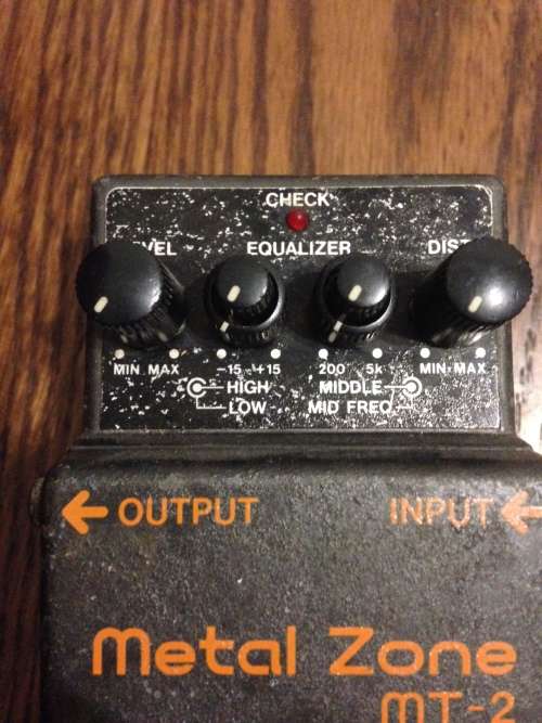 BOSS MT-2 Metal Zone