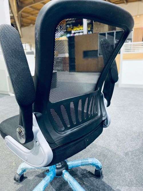 BRAND NEW Executive Comfortable Office Chair with Adjustable Height - Black