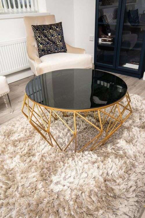 Beautiful Modern Tempered Glass Round Coffee Table - Black and Gold