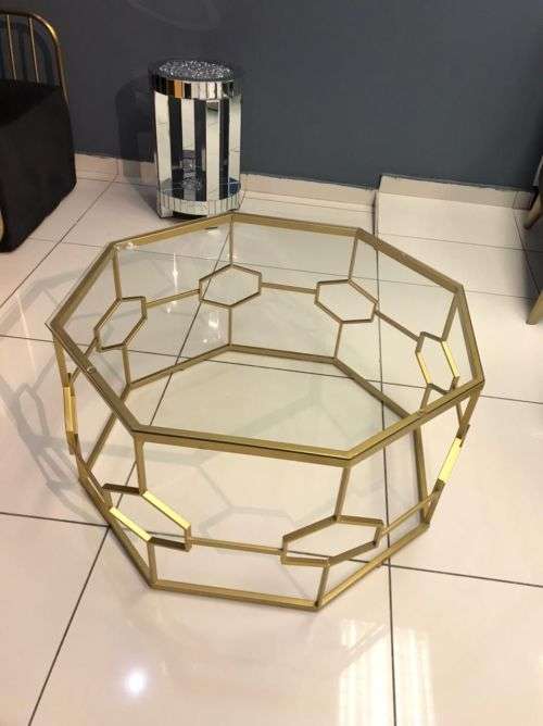 Beautiful Geometric Clear Tempered Glass Coffee Table