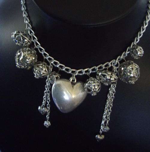 CHUNKY HEART NECKLACE WITH LOTS OF OTHER STUFF ON IT TOO!!!