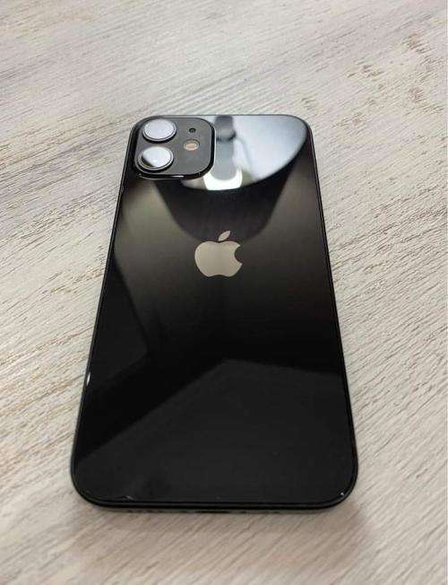 iphone 12 mini 64GB( 2 MONTH OLD)