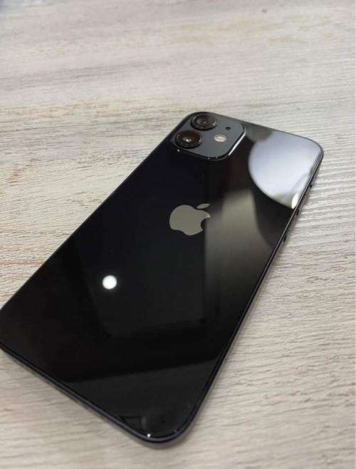 iphone 12 mini 64GB( 2 MONTH OLD)