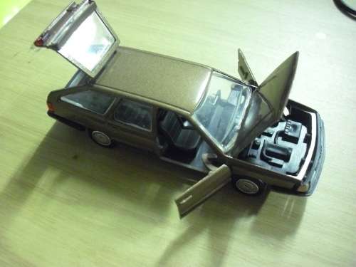 AUDI 100 avant - SCHABAK MODELL scale 1:43