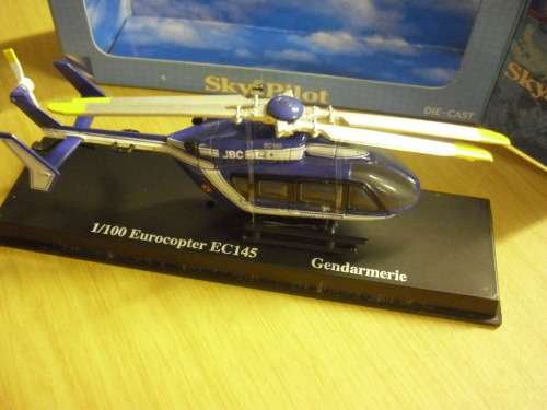 Helicopter -  Eurocopter EC145 - Scale 1/100