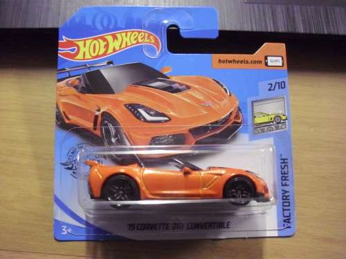HOTWHEELS - 19 CORVETTE ZR1 CONVERTIBLE