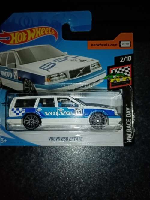 HOTWHEELS - VOLVO 850 ESTATE