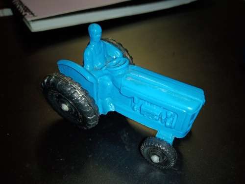 TOMTE LARDAL - TRACTORS - LOT OF 3 (colour variations) and 1 Trailer