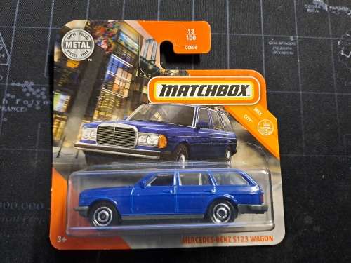 MATCHBOX -  MERCEDES-BENZ S123 WAGON