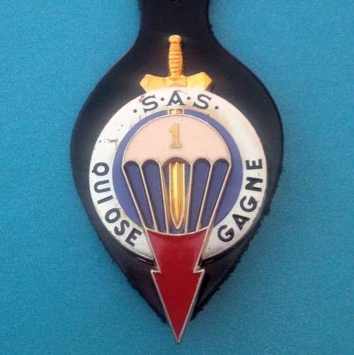 Rare!! SAS `WHO DARES WINS' - SPECIAL FORCES pocket flash!!! - @@@ R1 START!!!