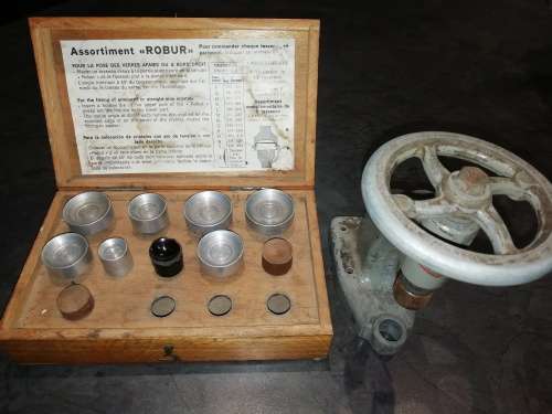 watch glass press with some dies ....