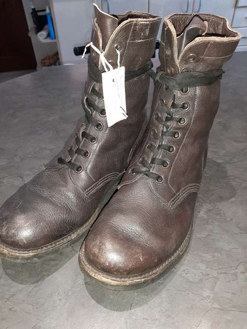 SADF army boots