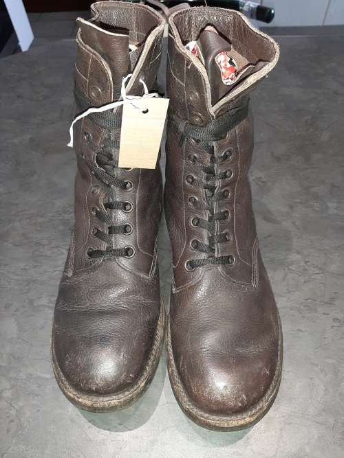 SADF army boots