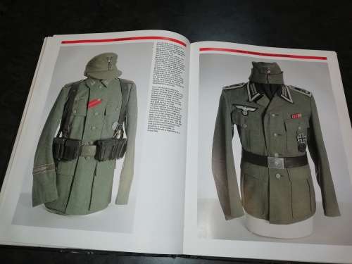 Ww2 German army regalia book