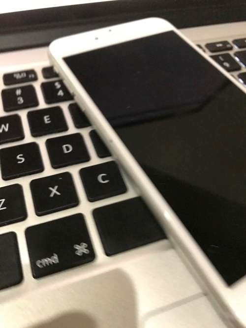 Apple iPhone 6 Plus 16GB Silver - Free Door to Door Courier Delivery!