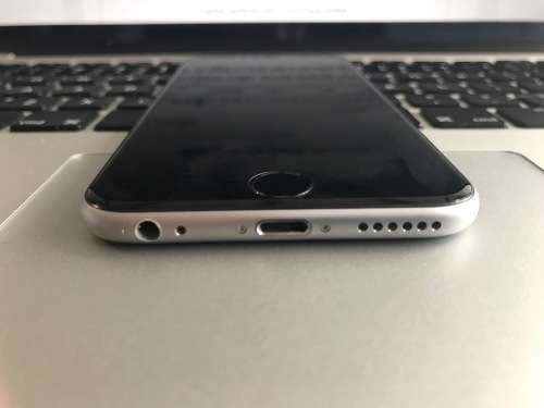 *Near-Mint* Apple iPhone 6s 16GB Space Gray - 6 Month Warranty