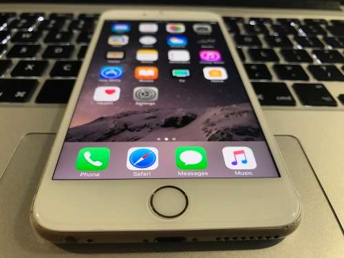 Apple iPhone 6s Plus 64GB Gold