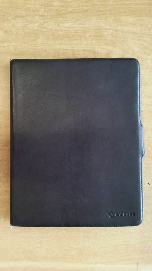 iPad 3rd Generation 32gb Black WiFi + 4G (free cover)