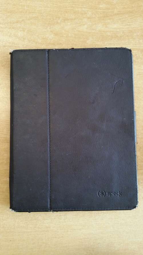 iPad 2 32gb Black WiFi + 3G (free cover)