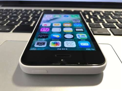 Apple iPhone 5c 16GB White (6 Month Warranty)