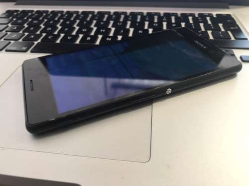 Sony Xperia M4 (Cracked LCD)