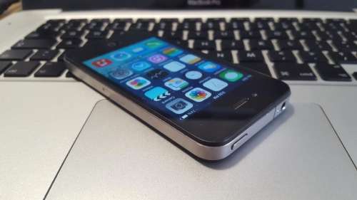 Classic! - iPhone 4 16gb Black (6 Month Warranty)