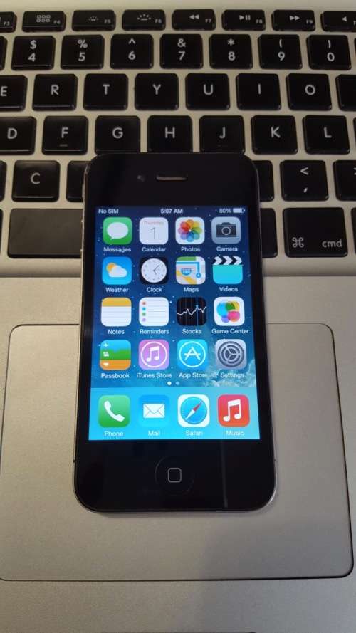 Classic! - iPhone 4 16GB Black