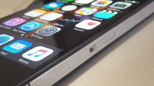 iPhone 4s 32GB Black (Free Cover)