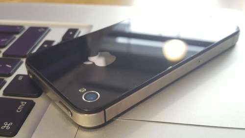 iPhone 4s 32GB Black (Free Cover)