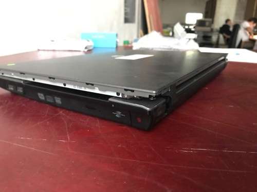 HP 620 Laptop (Broken LCD)