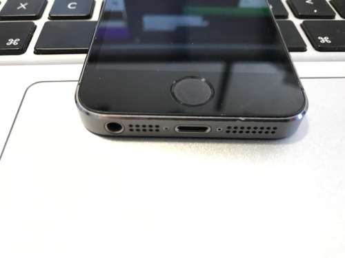 iPhone 5s 64GB Space Gray (6 Month Warranty)