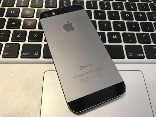 iPhone 5s 64GB Space Gray (6 Month Warranty)