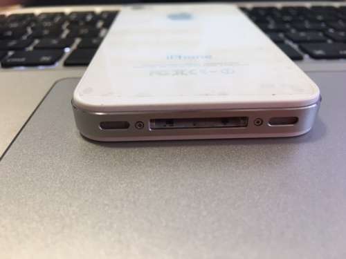 Apple iPhone 4s 16gb White - Golden Oldie