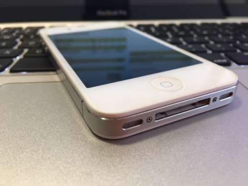 Apple iPhone 4s 16gb White - Golden Oldie
