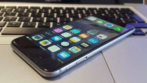 iPhone 6 64GB Space Gray {Good condition} (6 Month Warranty)