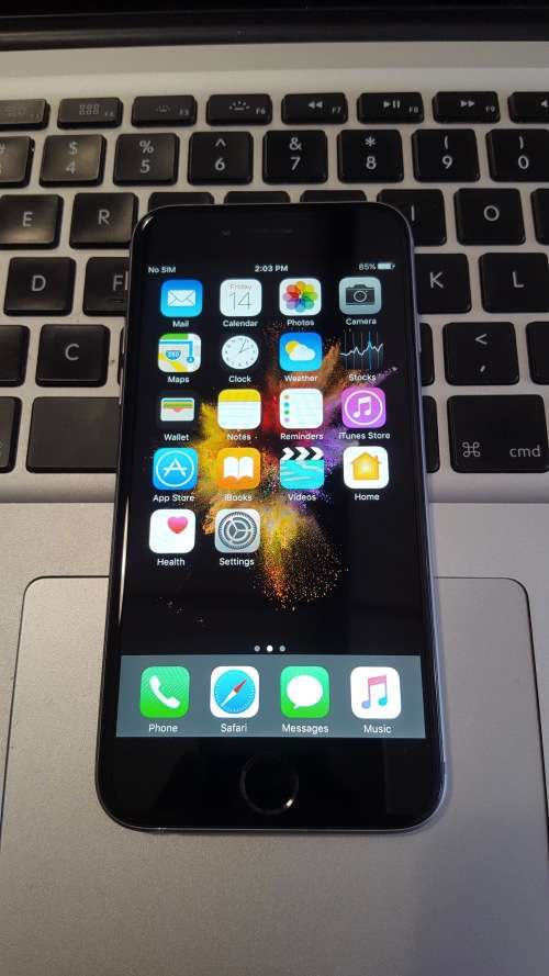 iPhone 6 64GB Space Gray {Great Condition} (6 Month Warranty)