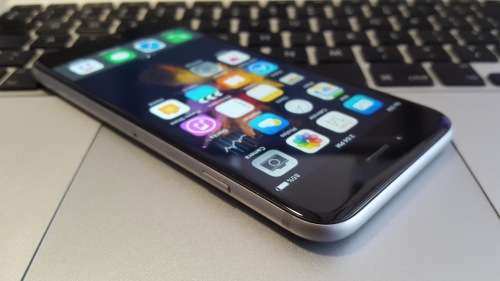 iPhone 6 64GB Space Gray {Great Condition} (6 Month Warranty)