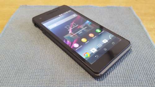 Sony Xperia V LT25i 2GB {Good Condition}